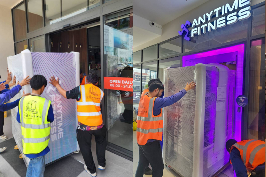 ทีมงานติดตั้งตู้ Vending ที่ Anytime Fitness